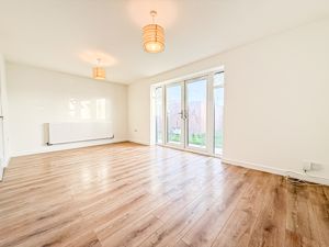 Photo 15- click for photo gallery